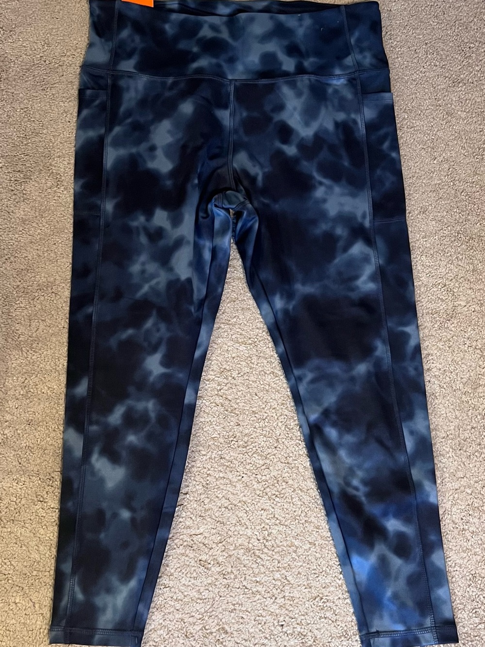 NWT Danskin Active High-Waisted 7/8 Leggings with Pockets - Blue Tie-Dye